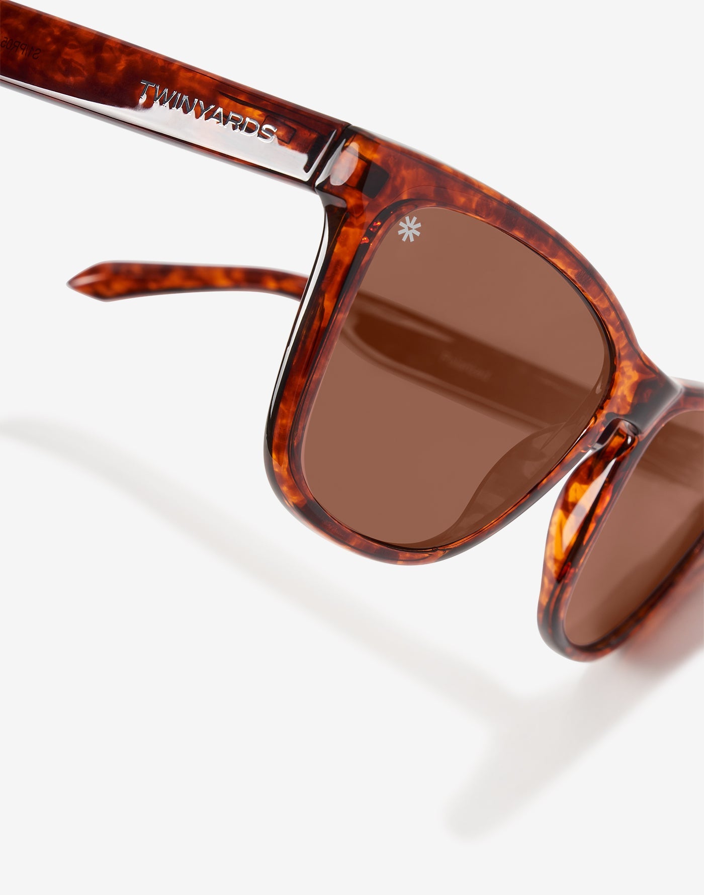 Tortoiseshell Sunglasses for Men & Women Online | Specscart.®